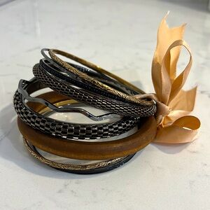 RUSTIC BRACELETS SET 9 PCS METAL & LIGHT WOOD